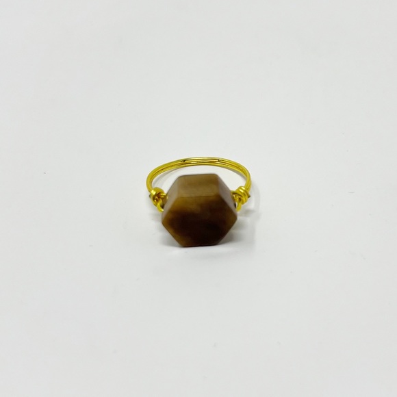Jewelry - OCTAGON STATEMENT RING BROWN AND GOLD SIZE 7